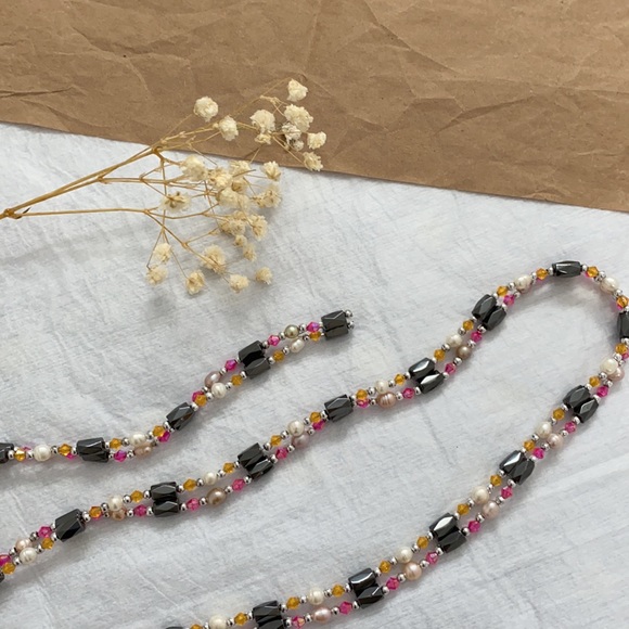 2x Magnetic Wrap-Around Bracelets - Picture 2 of 2